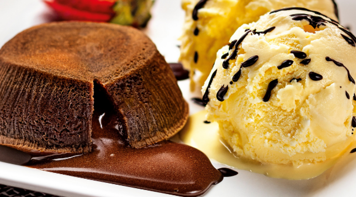 O clima esfriou? Conheça 3 receitas com sorvete para fazer em casa que vão derreter o seu coração